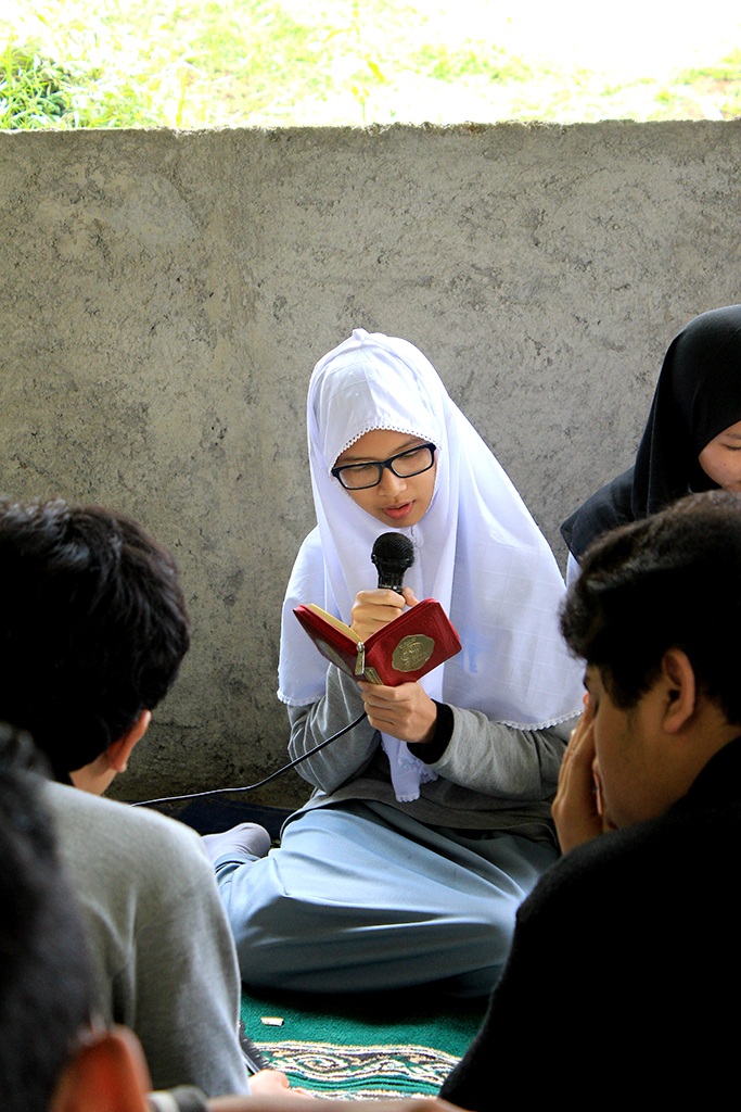 Pesantren Alam SMAI Al-Azhar 8 2014-2015